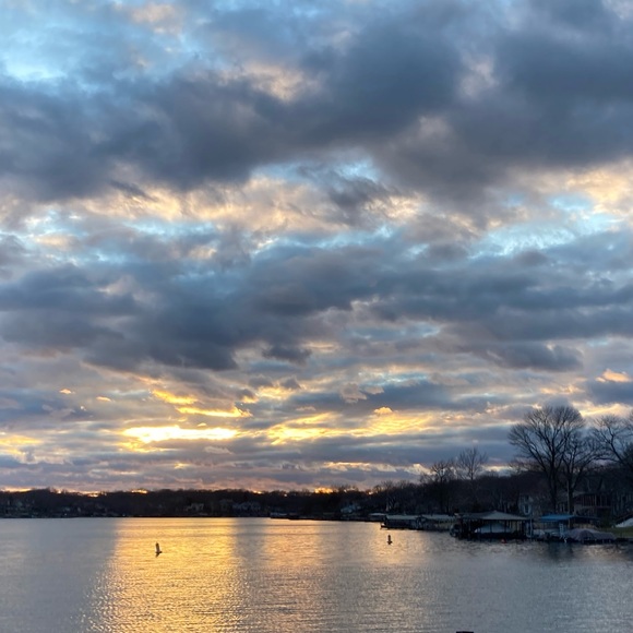 Meet your Posher - Picture 5 of 5